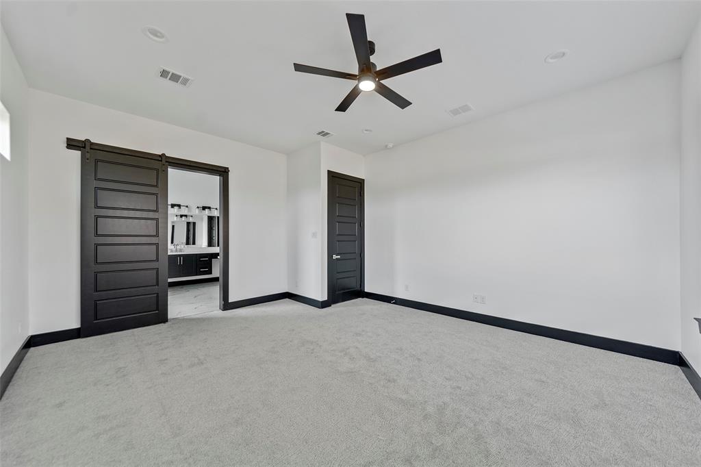 1302 Genoa Circle Property Photo 14