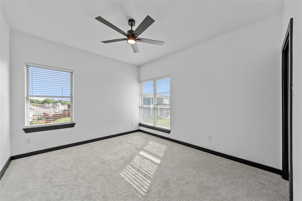 1302 Genoa Circle Property Photo 21