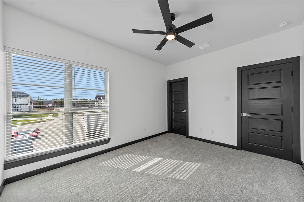 1302 Genoa Circle Property Photo 22