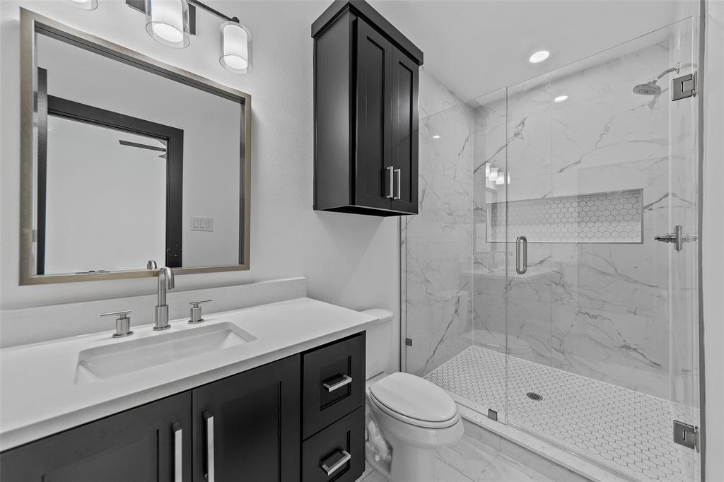 1302 Genoa Circle Property Photo 23