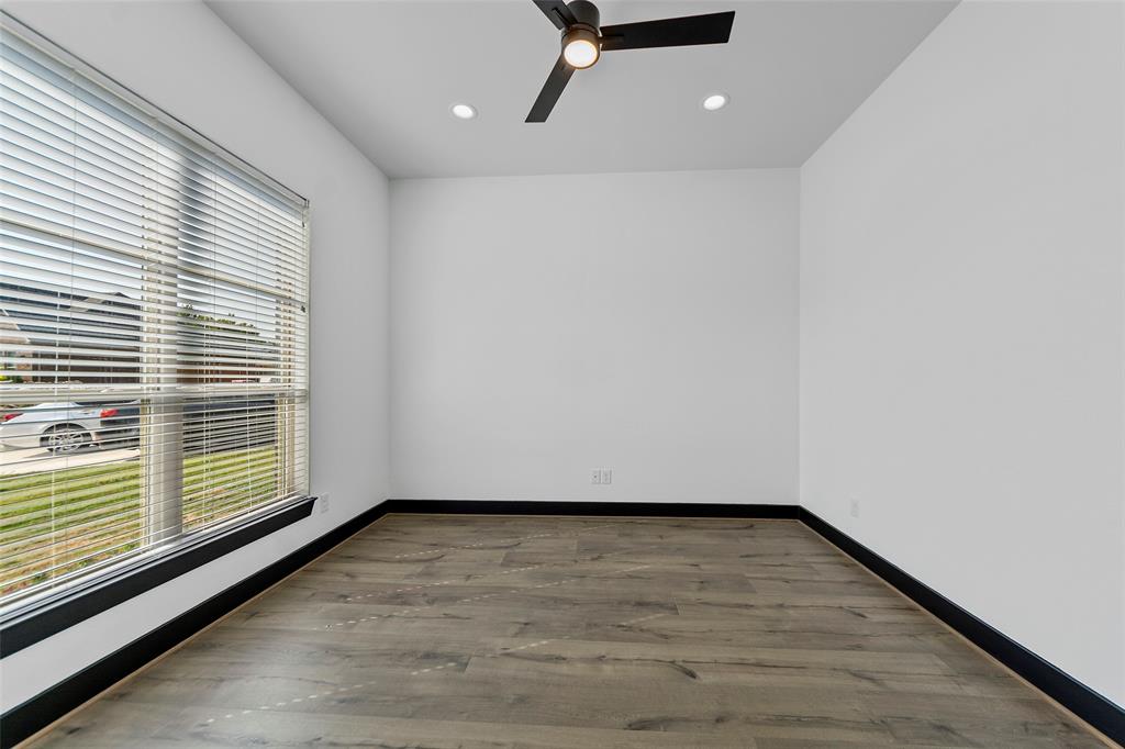 1302 Genoa Circle Property Photo 24