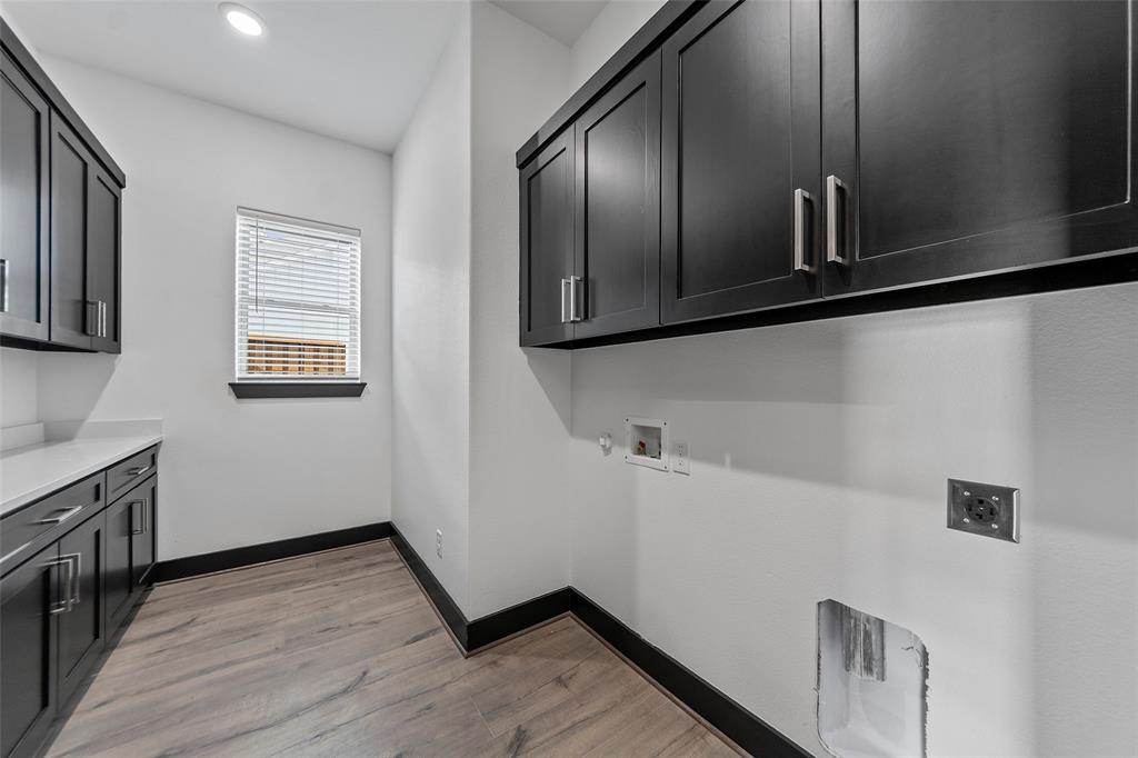 1302 Genoa Circle Property Photo 26