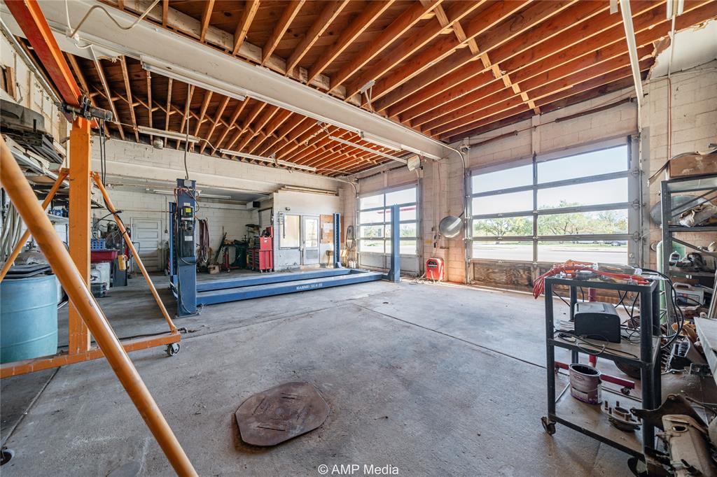 413 N Swenson Street Property Photo 16