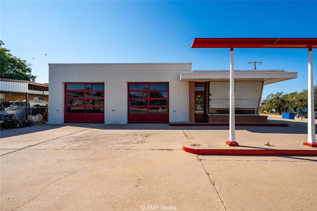 413 N Swenson Street Property Photo 19