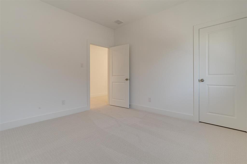 137 Paxton Circle Property Photo 36