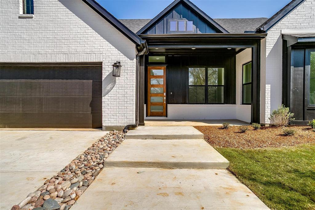 141 Paxton Circle Property Photo 3