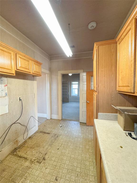 611 N Stratton Street Property Photo 10