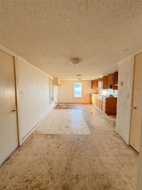 611 N Stratton Street Property Photo 19