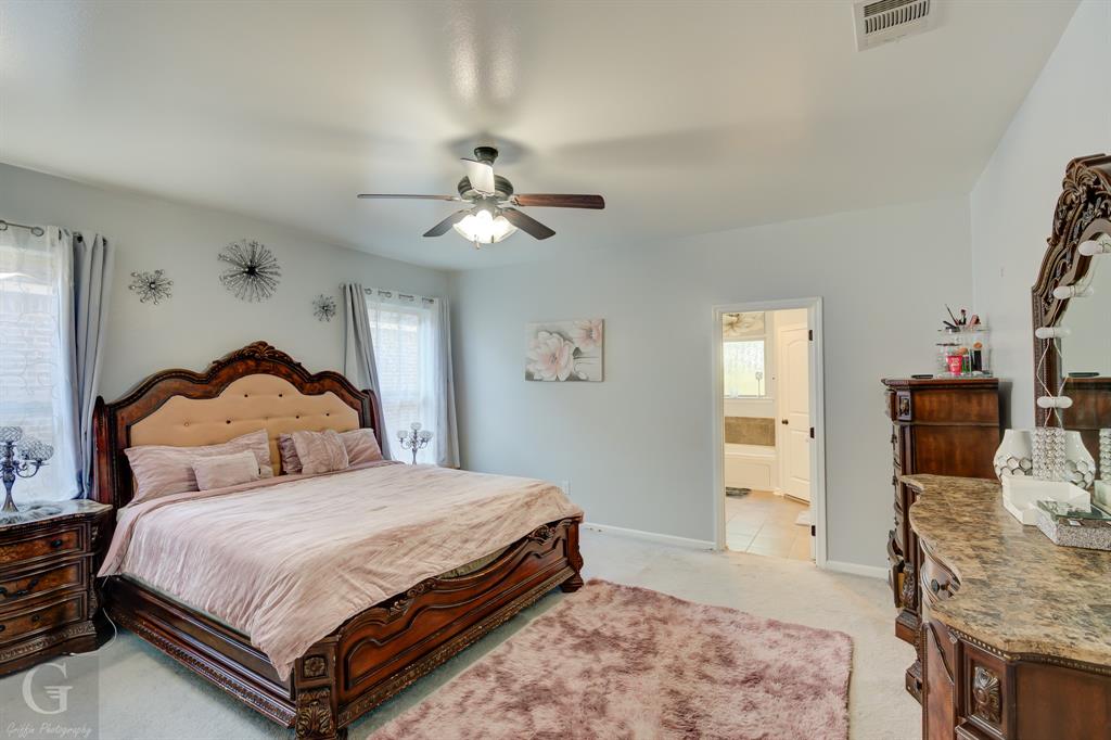 1104 Eli Connor Drive Property Photo 11