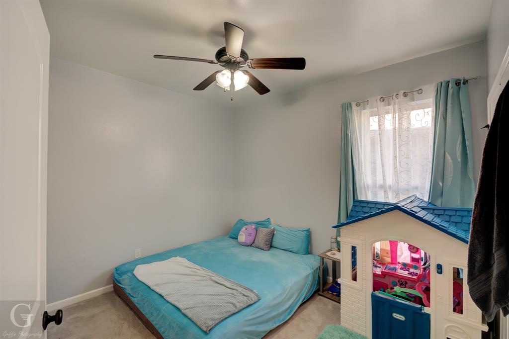 1104 Eli Connor Drive Property Photo 20