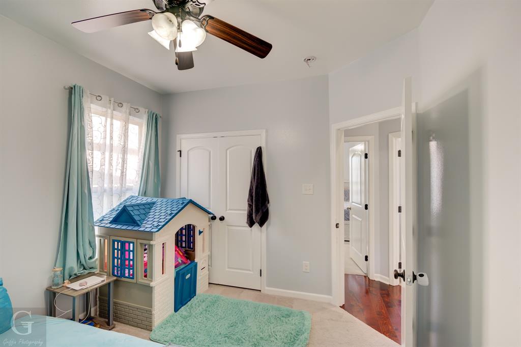 1104 Eli Connor Drive Property Photo 21