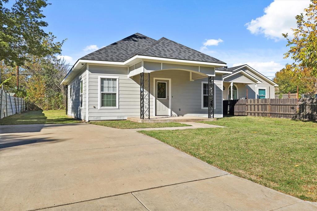 3704 Saint Louis Avenue Property Photo