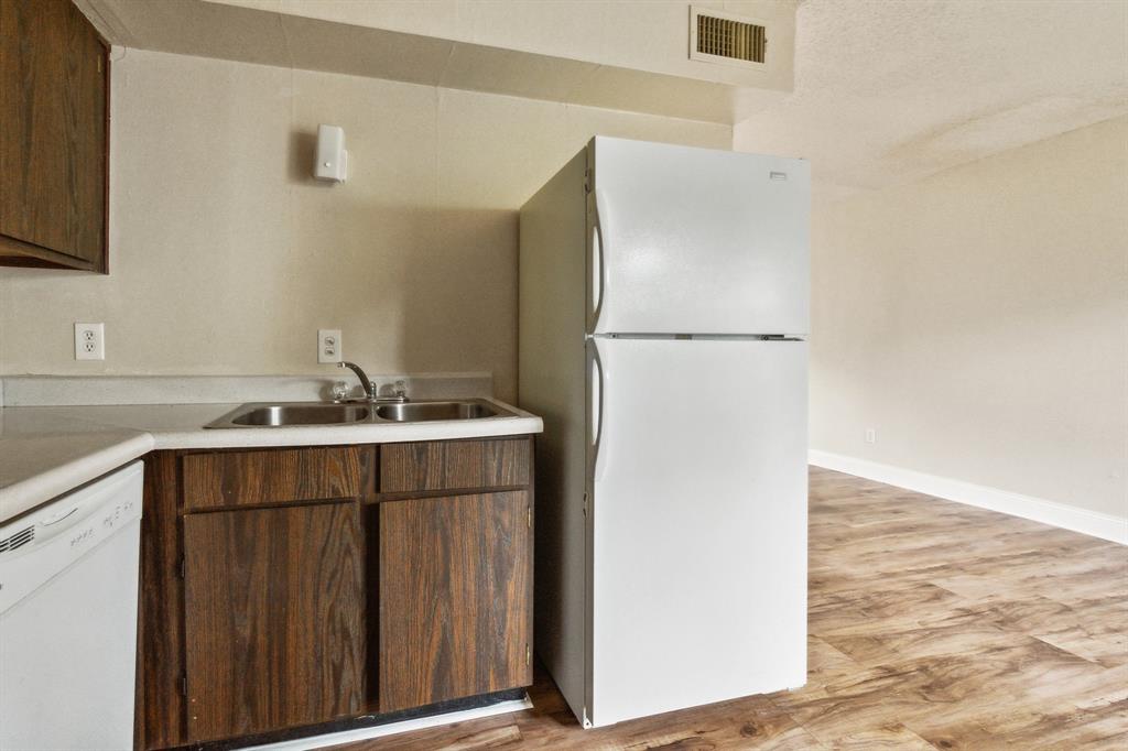 2290 Long Street Property Photo 25