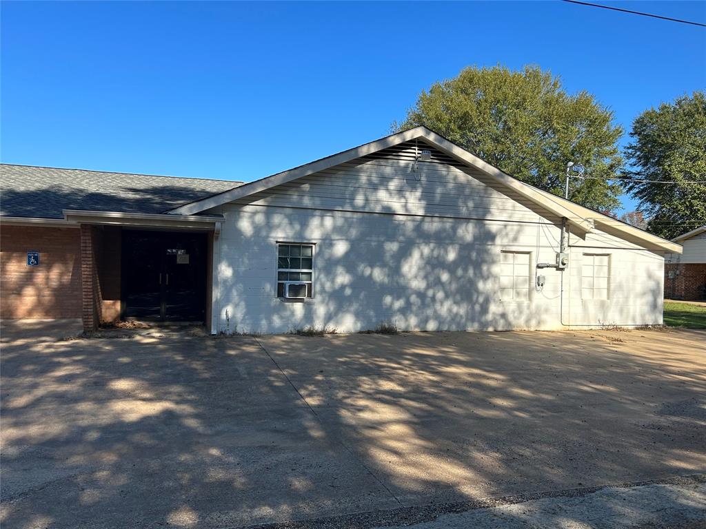 201 Ragland Street Property Photo 3