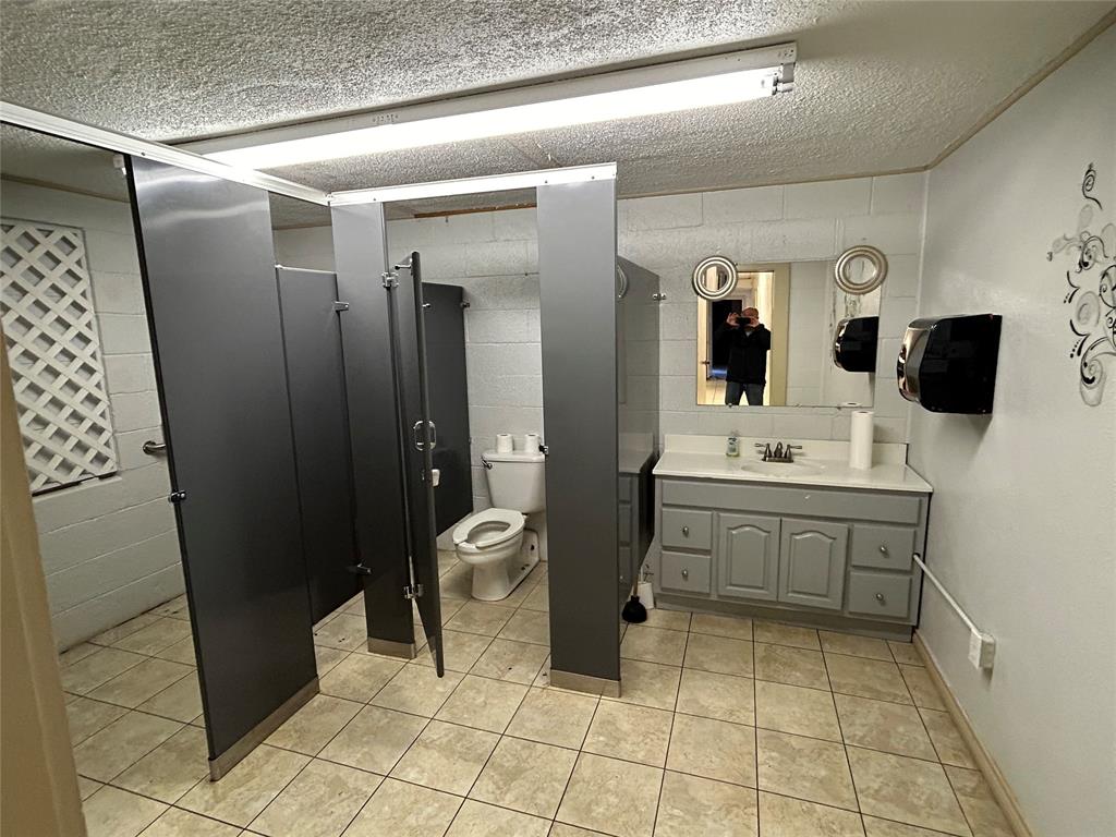 201 Ragland Street Property Photo 15