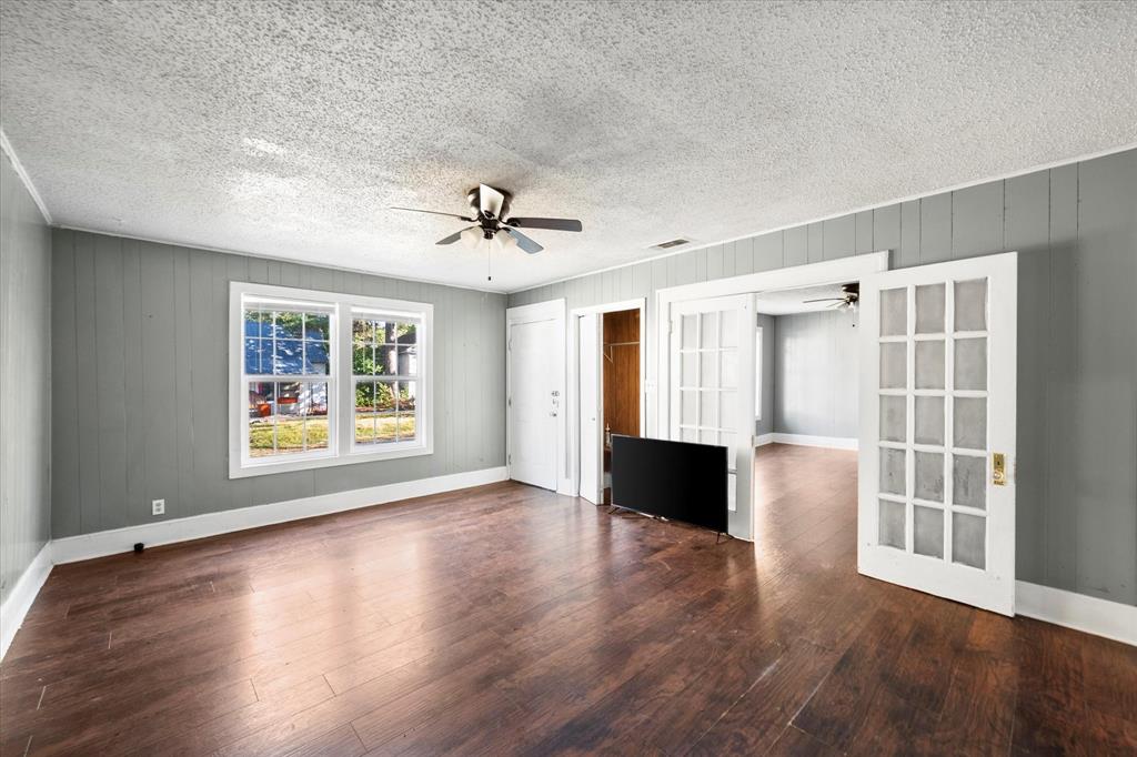 408 Cypress Street Property Photo