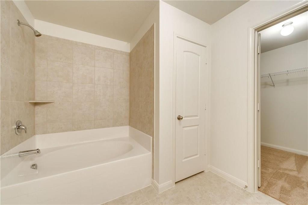 1586 Twin Hills Way Property Photo 12