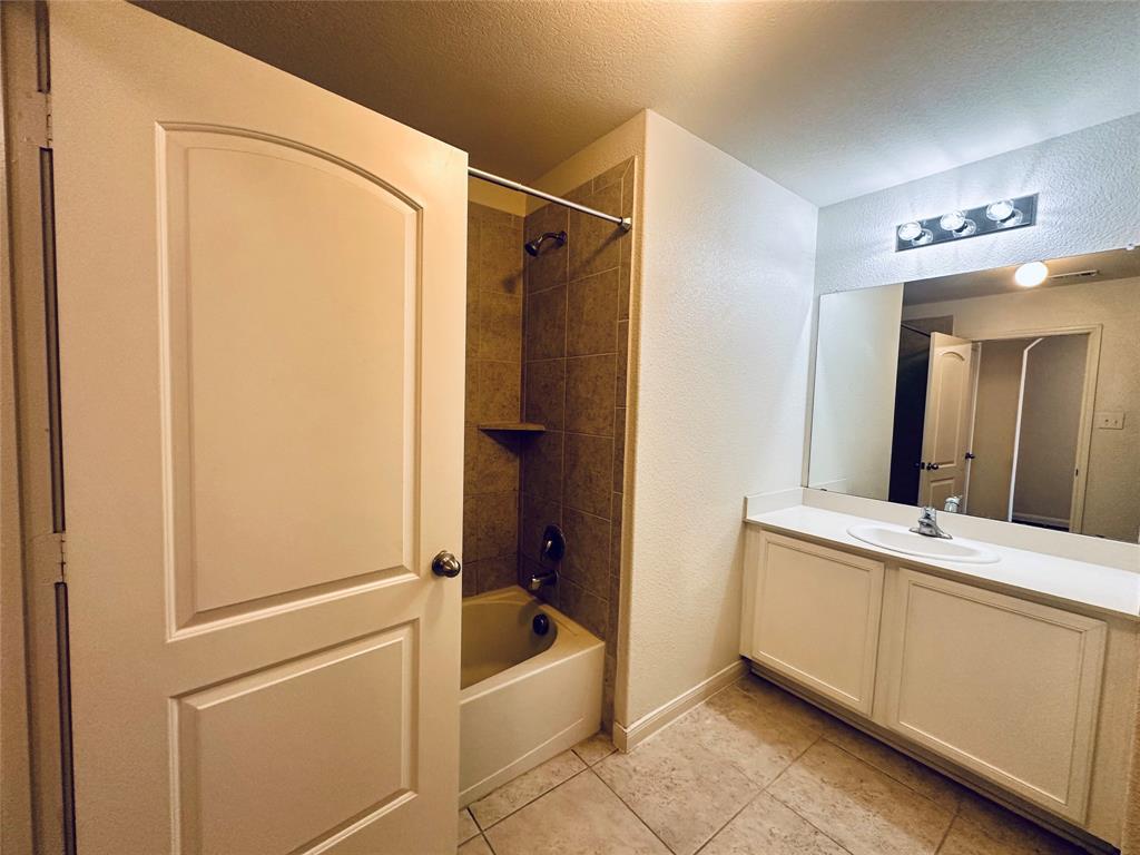 1586 Twin Hills Way Property Photo 17