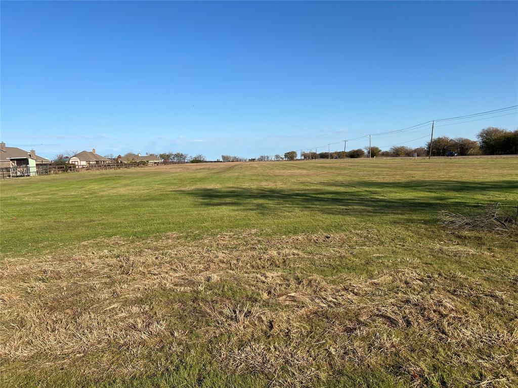 8744 Fm-156 Property Photo 2