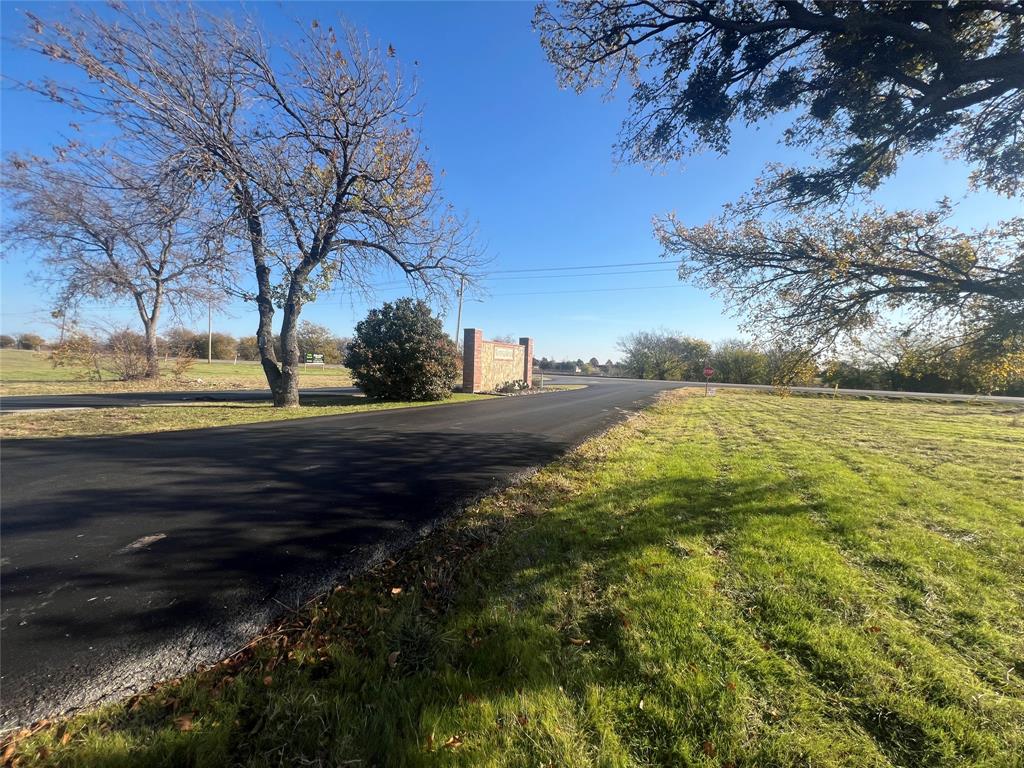 8744 Fm-156 Property Photo 5
