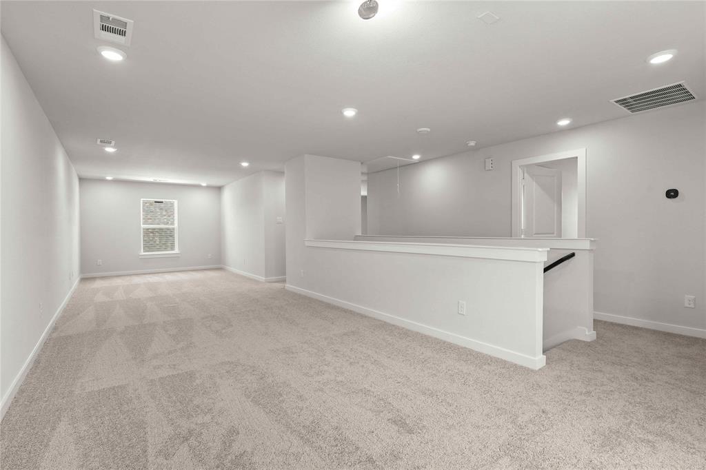 677 Scarlett Street Property Photo 13