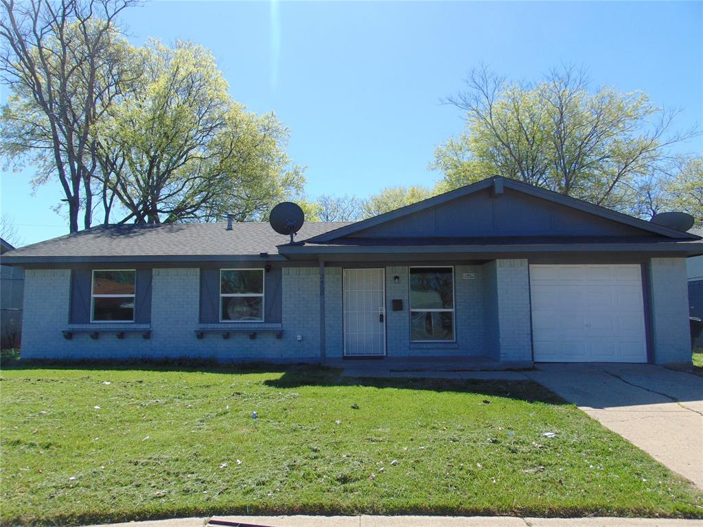 3450 Pacesetter Drive Property Photo