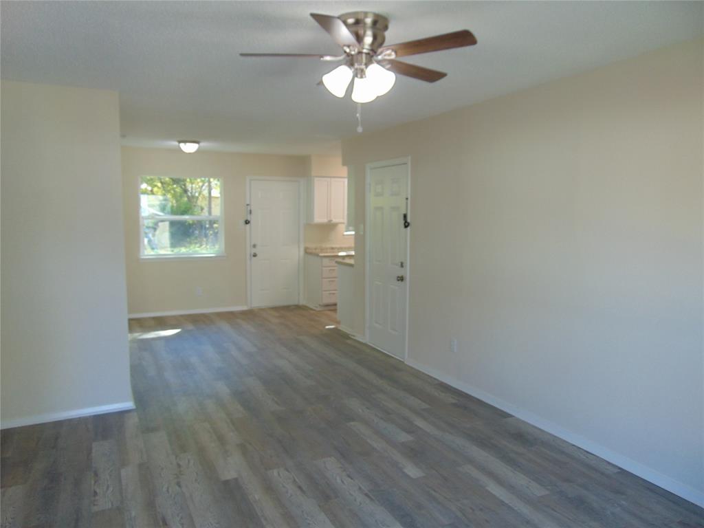 3450 Pacesetter Drive Property Photo 3