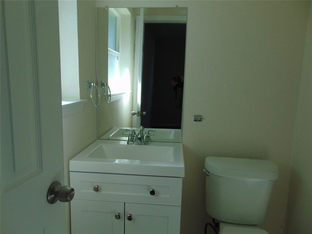 3450 Pacesetter Drive Property Photo 13