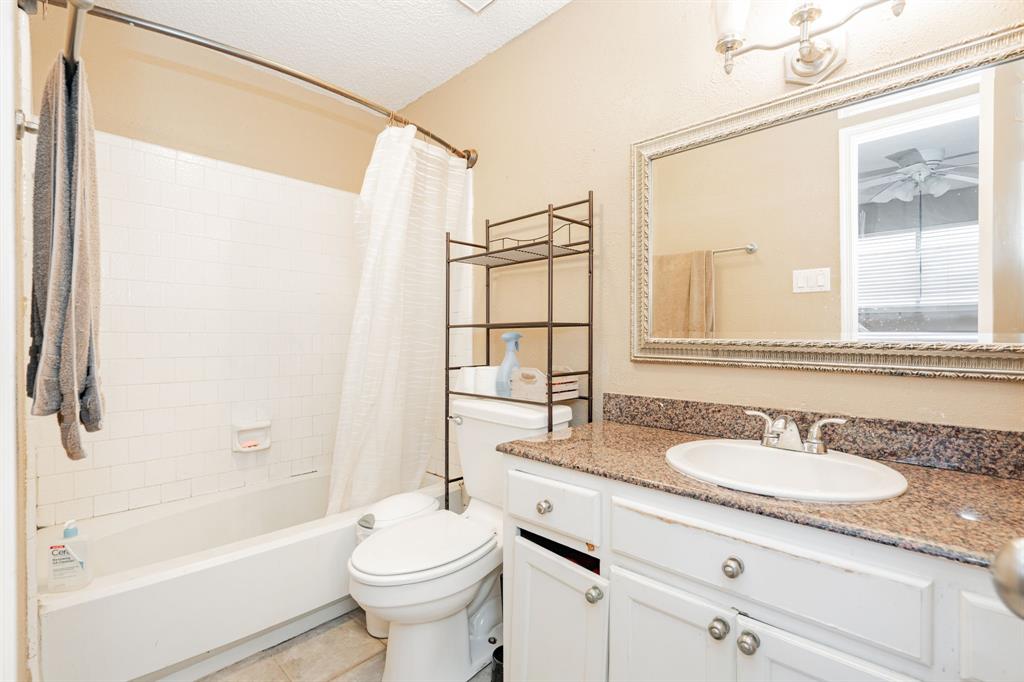 1802 Westgate Drive Property Photo 13