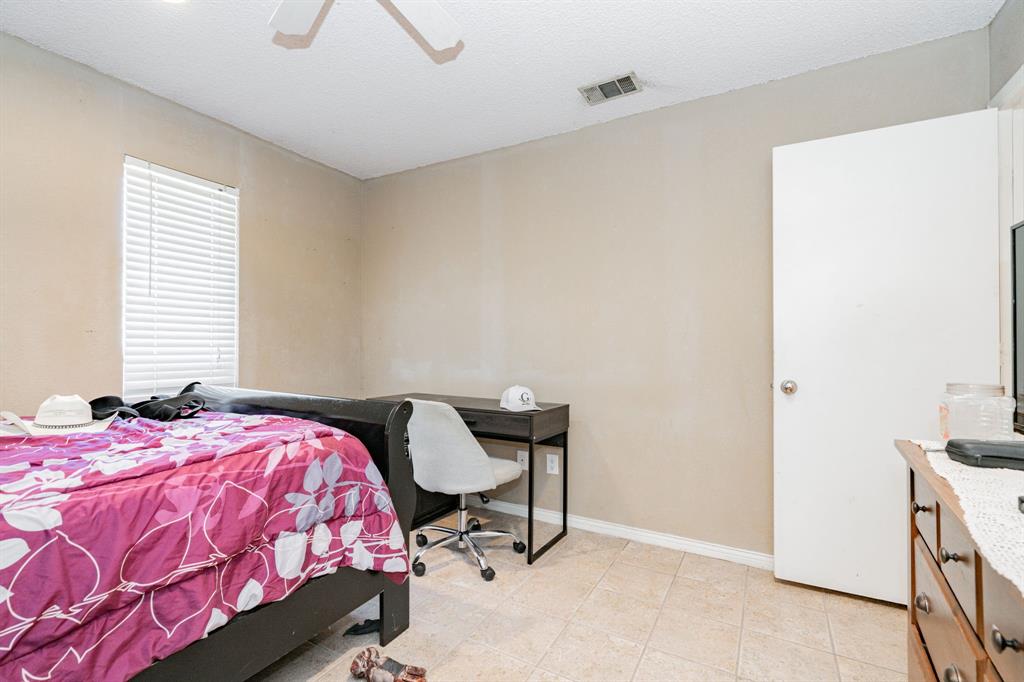 1802 Westgate Drive Property Photo 16