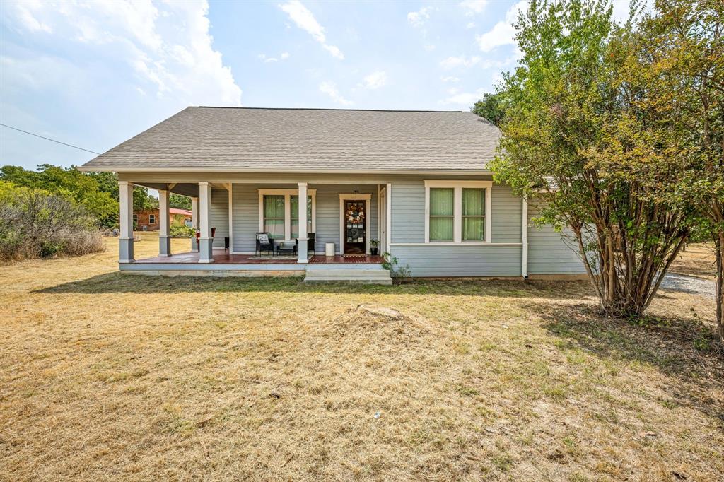 632 E Labadie Avenue Property Photo 1
