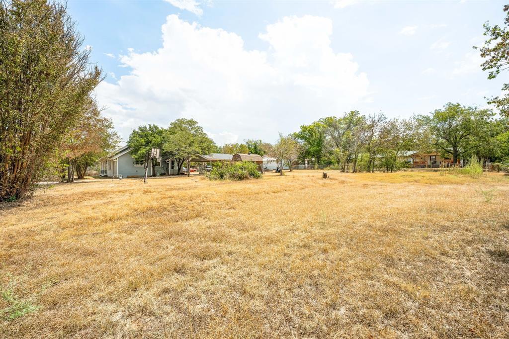 632 E Labadie Avenue Property Photo 26