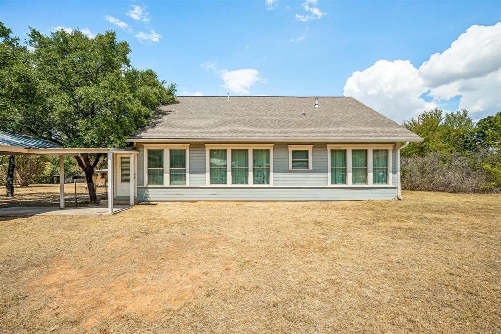 632 E Labadie Avenue Property Photo 29