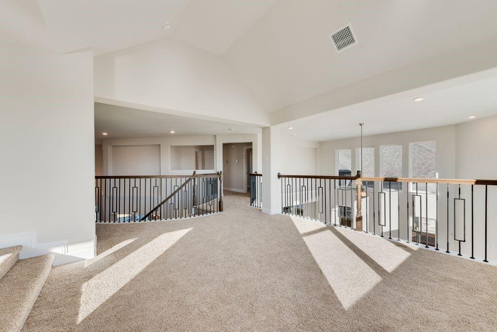 2438 Meridian Place Property Photo 29