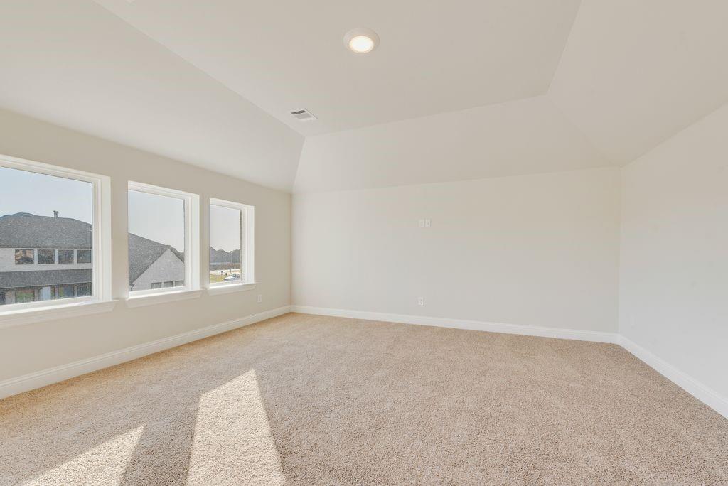2438 Meridian Place Property Photo 30