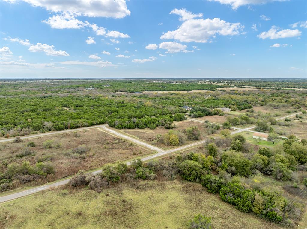22146 Stanwood Drive Property Photo 3