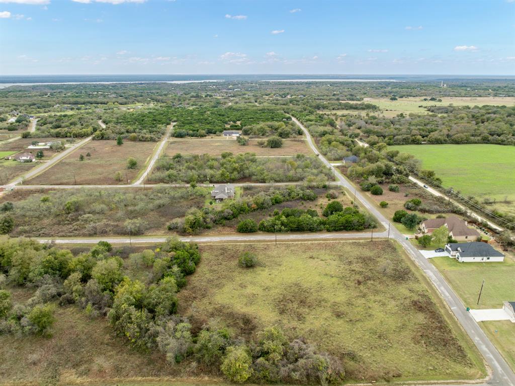 22146 Stanwood Drive Property Photo 4