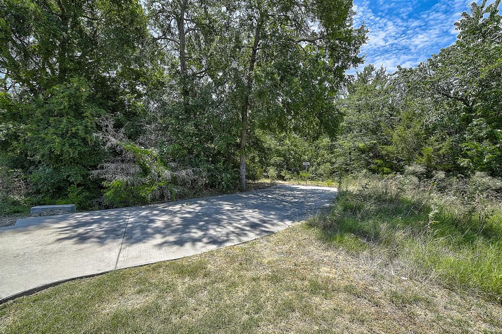 3835 Milrany Lane Property Photo 10