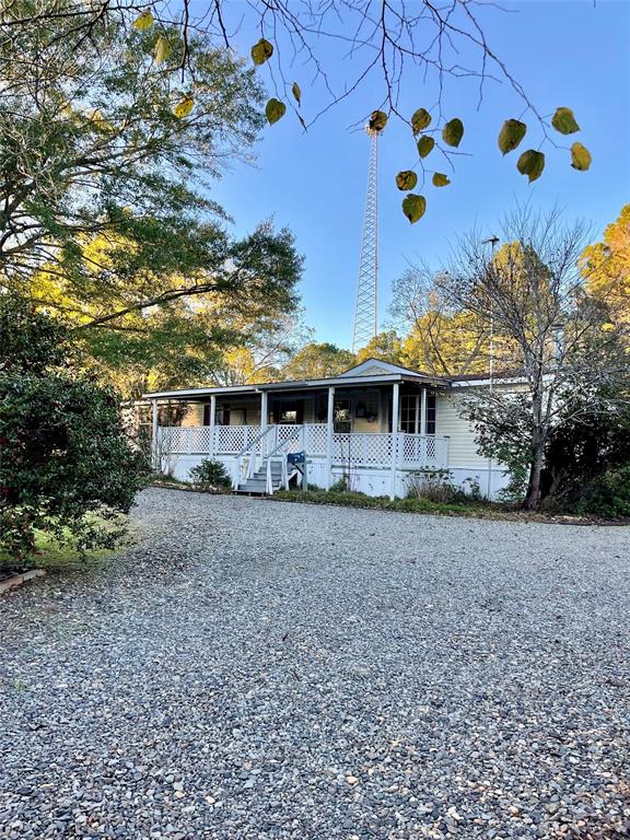 3719 Highway 2 Alt Property Photo