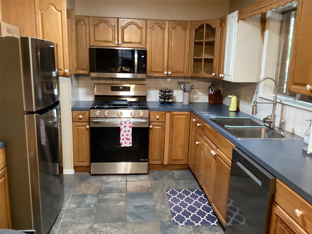 120 Maple Property Photo