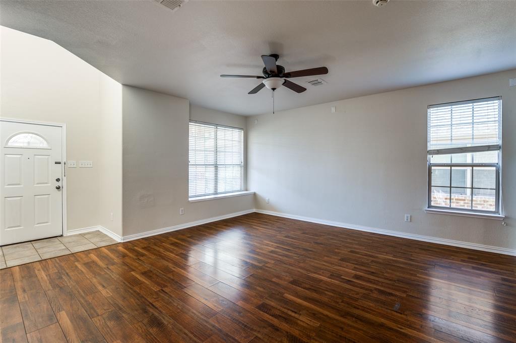 2709 Waterdance Drive Property Photo 3