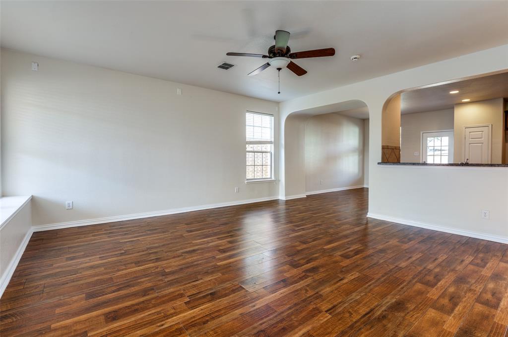 2709 Waterdance Drive Property Photo 4
