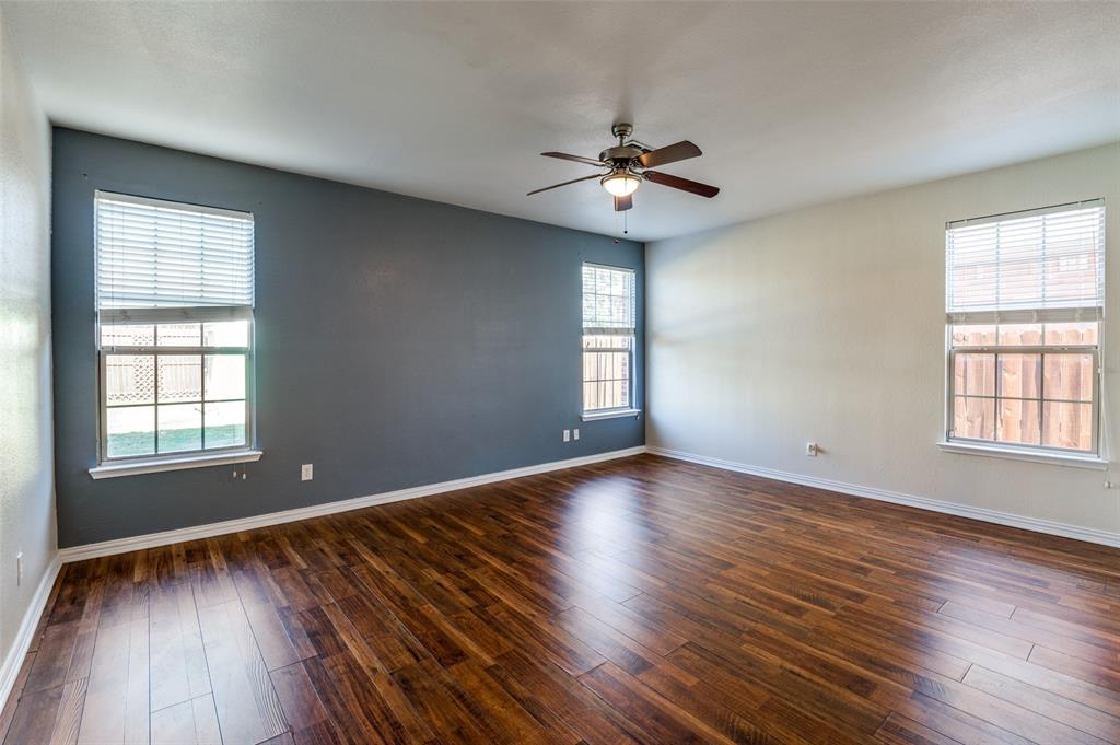 2709 Waterdance Drive Property Photo 14