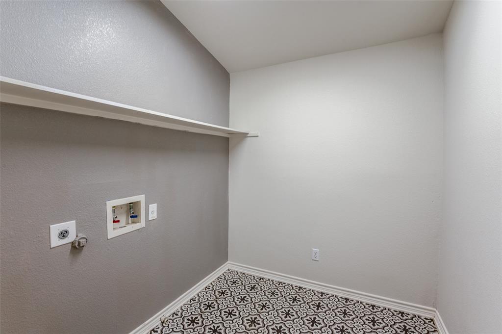 2709 Waterdance Drive Property Photo 19