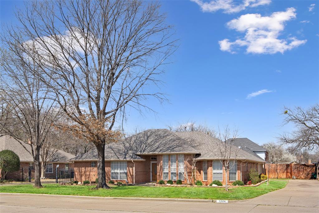 1324 Holly Hill Drive Property Photo