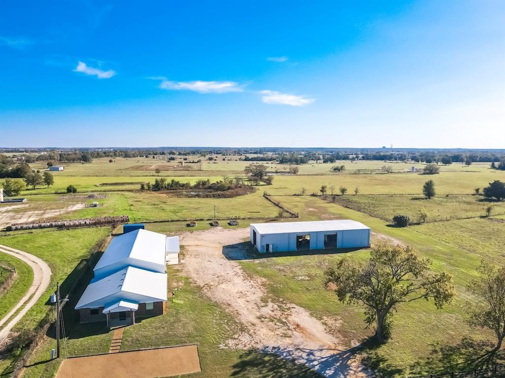 807 Fm-489 Property Photo 1