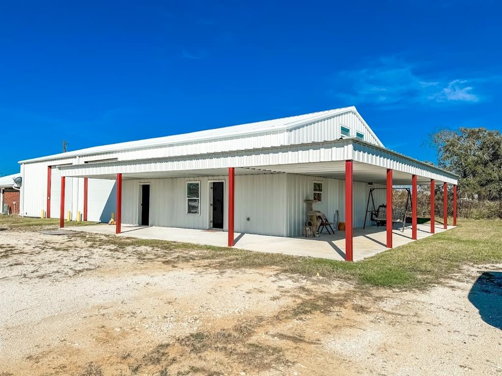 807 Fm-489 Property Photo 32