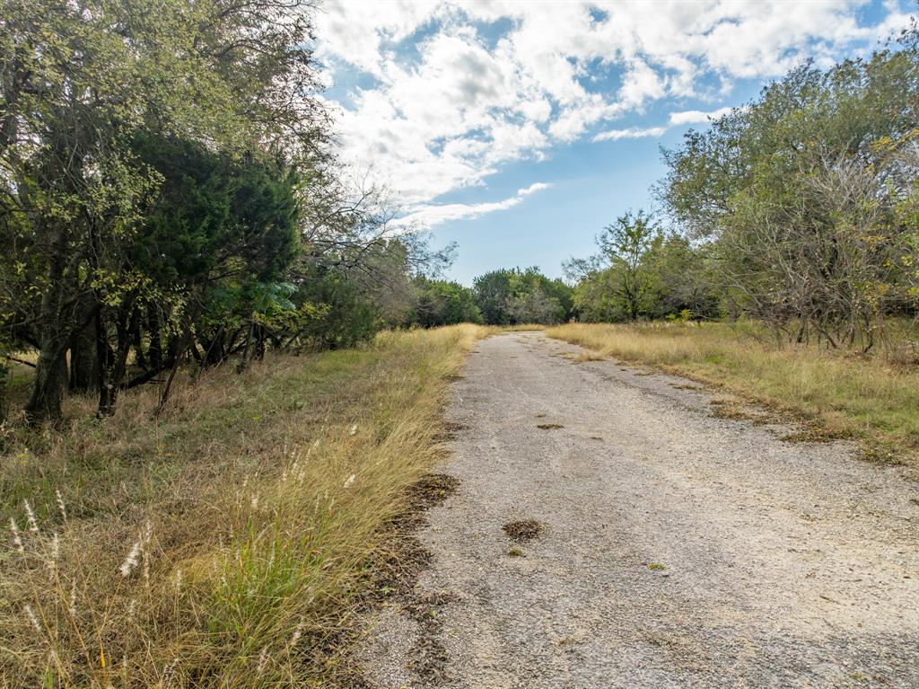 38063 Brookside Drive Property Photo 3
