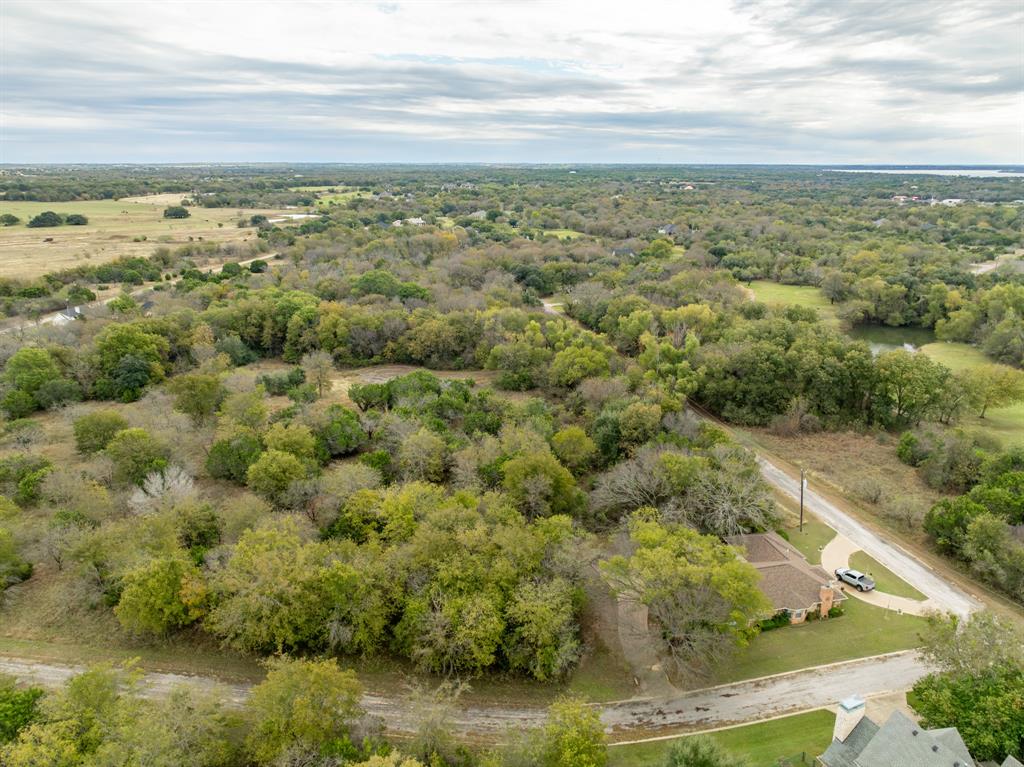 39083 Springwillow Court Property Photo 7
