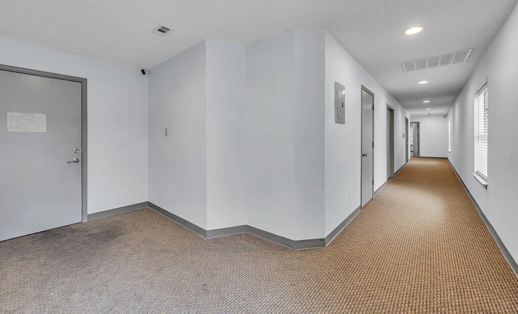 101 E Washington Avenue Property Photo 20